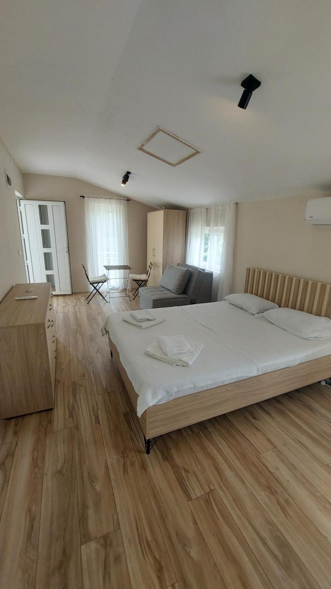 Superb Apartments Virpazar Εξωτερικό φωτογραφία